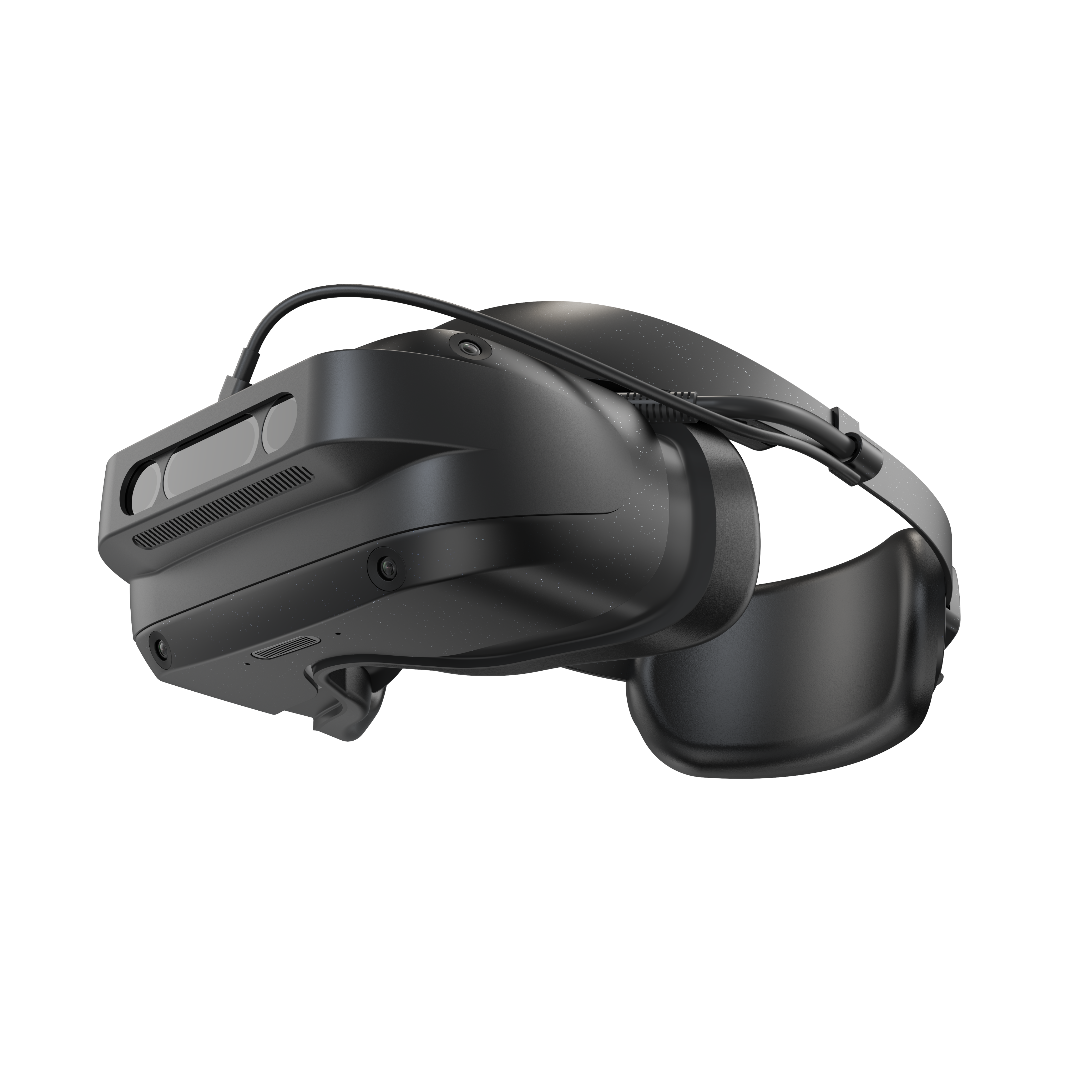 【中古】DPVR E4 中古】〔中古品〕 〔PC向け VR〕 DPVR E4 [2133053420421